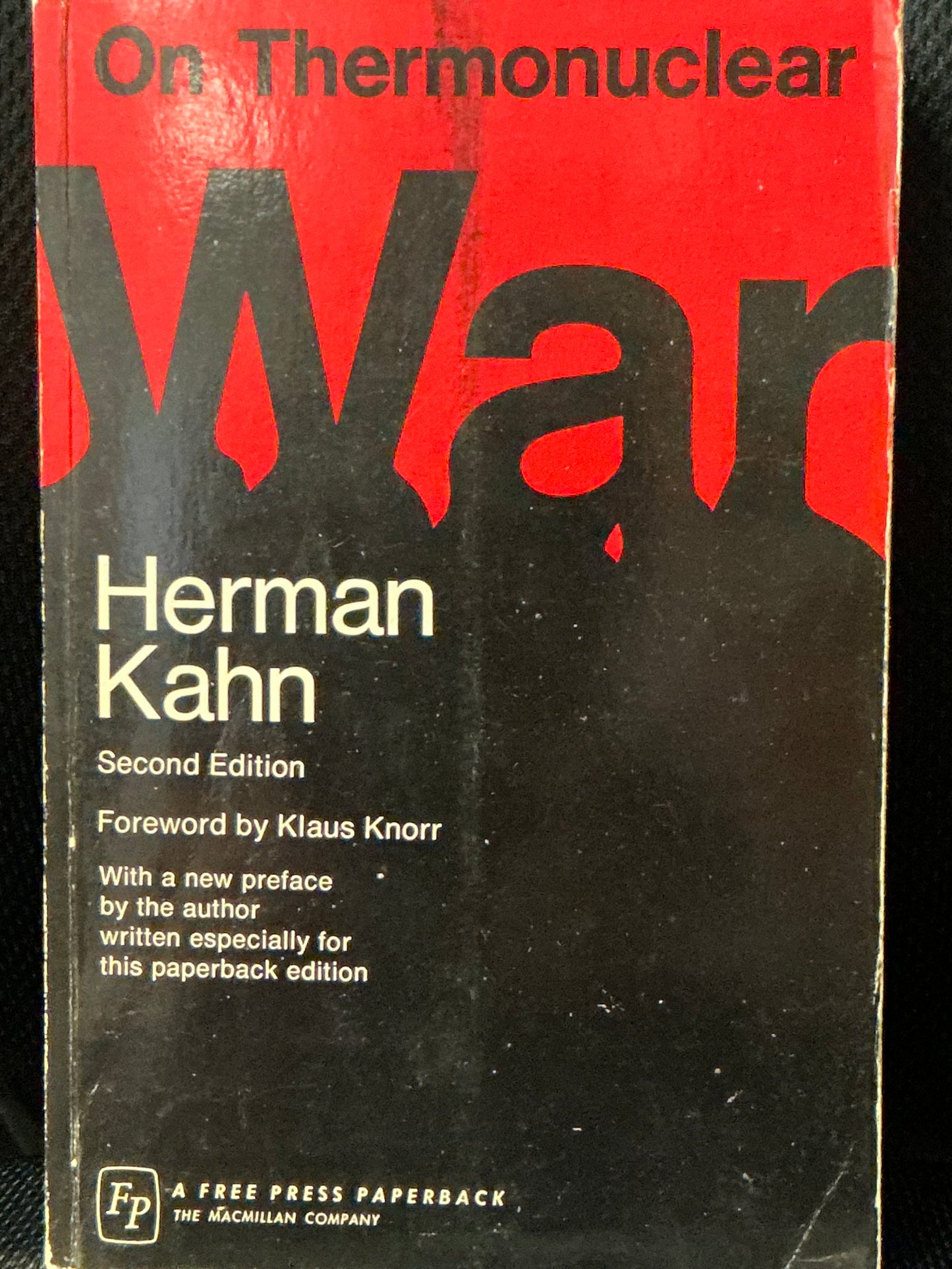 On Thermonuclear War by Herman Kahn