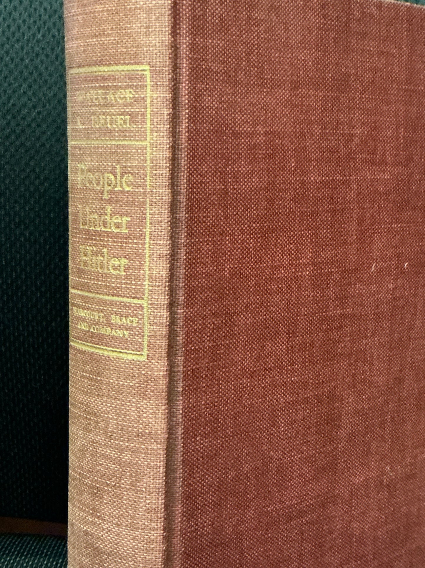 People Under Hitler by Wallace Deuel